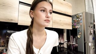 ilianaportwood Hot Porn Video [Chaturbate] - new, bigass, 18, skinny, teen