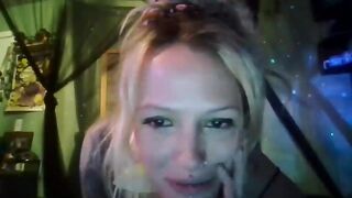 Watch liveblu33 Hot Porn Video [Chaturbate] - gamer, tights, nipples, blueeyes