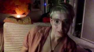 Watch ejrabloom Camgirl Porn Video [Chaturbate] - muscles, curve, fetishes, fuckme, bigpussy