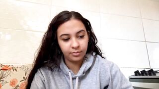 Watch petronilaclausen Hot Porn Video [Chaturbate] - new, shy, 18, brunette, teen