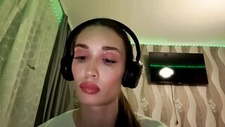 laurelwilliamston Camgirl Porn Video [Chaturbate] - new, young, shy, 18, skinny