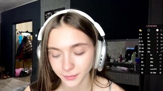 veluxe Camgirl Porn Video [Chaturbate] - new, shy, 18, skinny, cute
