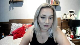 LilithTongue_ Porn Hot Videos [MyFreeCams] - tattoo, ass, long tongue, smart, beautiful