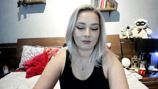 LilithTongue_ Porn Hot Videos [MyFreeCams] - tattoo, ass, long tongue, smart, beautiful