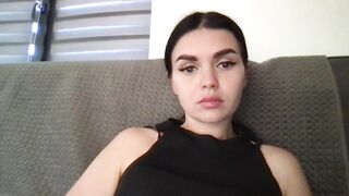 AdriaPretty Porn New Videos [MyFreeCams] - dom, sph, cute, English, Newmommy