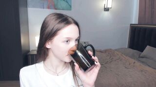 Watch hwadwellingham Camgirl Porn Video [Chaturbate] - new, young, 18, skinny, teen