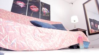 yiovanna19 Camgirl Porn Video [Chaturbate] - latina, asian, bigclit, bigpussylips, leggings