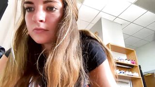 oliviaaraee Camgirl Porn Video [Chaturbate] - tattoo, sissyfication, bj, hotgirl