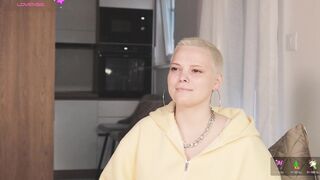 Watch likaaberry New Porn Video [Chaturbate] - tall, noanal, flexibility, stockings