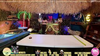 Watch mya_milfshake Camgirl Porn Video [Chaturbate] - mature, milf, squirt, shower