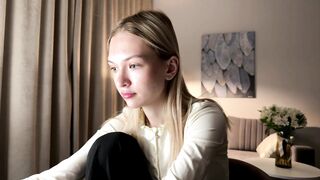 Watch linneabercier New Porn Video [Chaturbate] - new, 18, skinny, blonde, teen