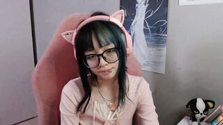 Watch danyelleeyermann Leaked Porn Video [Chaturbate] - new, shy, 18, asian, skinny