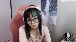 Watch danyelleeyermann Leaked Porn Video [Chaturbate] - new, shy, 18, asian, skinny