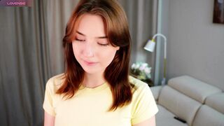 nanalindner Camgirl Porn Video [Chaturbate] - shy, young, 18, brunette, skinny
