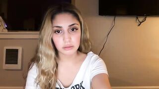 Watch daniellarae1 Leaked Porn Video [Chaturbate] - new, 18, shower, handjob