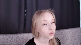 lovvielov Camgirl Porn Video [Chaturbate] - feet, new, 18, blonde, teen