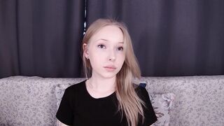 lovvielov Camgirl Porn Video [Chaturbate] - feet, new, 18, blonde, teen