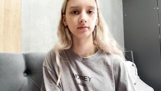 aundreaschindewolf Camgirl Porn Video [Chaturbate] - new, shy, smalltits, 18, teen