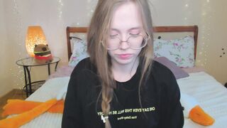 miya_soft Camgirl Porn Video [Chaturbate] - 18, curvy, teen, cute, braces