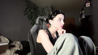 elinorashfield Camgirl Porn Video [Chaturbate] - new, shy, 18, skinny, teen
