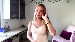 jodieswayze New Porn Video [Chaturbate] - new, shy, 18, skinny, blonde