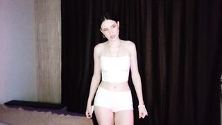 juanitacalcano Camgirl Porn Video [Chaturbate] - new, natural, shy, 18, brunette