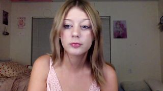 Watch missclaralynn Hot Porn Video [Chaturbate] - new, teen, petitegirl, play, hotwife