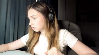 Watch pamulahallquist Camgirl Porn Video [Chaturbate] - new, shy, 18, skinny, teen