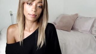 MissLuna22 Porn Hot Videos [MyFreeCams] - Girl next door, Cam2Cam, Bicurious, Tease, British