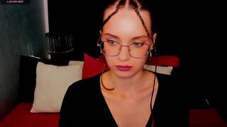 MiraMauer Porn New Videos [MyFreeCams] - beautiful, tease, sexy, c2c, dirty talk