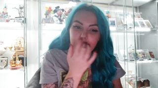 Watch BBlue_bird Porn HD Videos [MyFreeCams] - Playful, Big boobs, Conversationalist, Shaved, Nerd