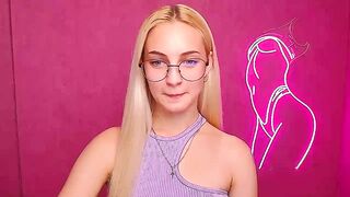 Kissismimy Porn Fresh Videos [MyFreeCams] - c2c, role play, crazy, lips, funny