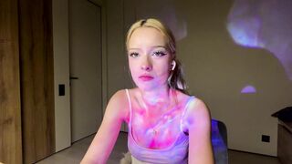 Watch hyunwilhelmi Hot Porn Video [Chaturbate] - new, smalltits, shy, 18, skinny