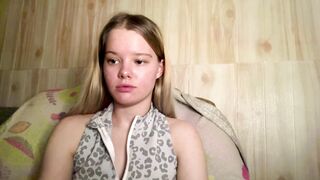 Watch juligwartney New Porn Video [Chaturbate] - new, 18, blonde, teen, cute