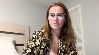 Watch renimoonxo Camgirl Porn Video [Chaturbate] - talkative, new, milf, 18, tattoos
