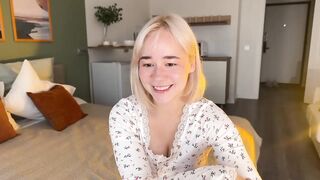 hey__lucy New Porn Video [Chaturbate] - tease, natural, blonde, cute, smile