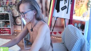Watch jesica_moon_peachyy Camgirl Porn Video [Chaturbate] - saliva, glasses, feet, german, bdsm