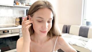 amy_chill New Porn Video [Chaturbate] - bigass, natural, shy, blonde, pvt