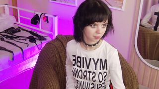 twiggysmith Camgirl Porn Video [Chaturbate] - saliva, bdsm, daddy, skinny, braces
