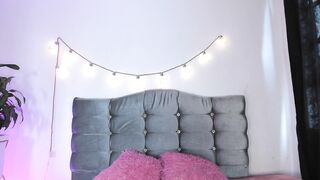_valediaz__ New Porn Video [Chaturbate] - footjob, france, talking, great, bigclit
