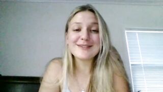 bigtittybella21 Camgirl Porn Video [Chaturbate] - new, 20, sloppy, pm