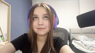 peepapa Camgirl Porn Video [Chaturbate] - new, shy, young, 18, skinny