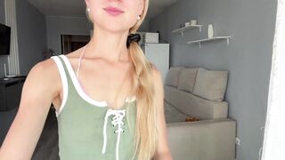 Watch dianafrisky Camgirl Porn Video [Chaturbate] - new, young, shy, 18, blonde