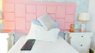 Watch crazy_girl___ Camgirl Porn Video [Chaturbate] - daddysgirl, smalltits, 18, skinny, cute