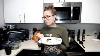 ViVerdure Porn HD Videos [MyFreeCams] - Tattoos, Blue eyes, Alternative, Non explicit, Sweet