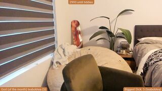 Nami_ Porn Hot Videos [MyFreeCams] - actually a bear, fishnet, socks, bigtoys, kinky