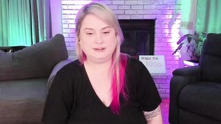 Mari_Jae Porn Private Videos [MyFreeCams] - curvy, video games, 420, nerd, nice smile