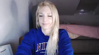Watch Alllees's Porn Collection. Alllees's Porn Videos