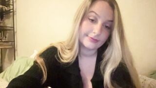 Amateurblonde Porn HD Videos [MyFreeCams] - blonde, Slim, C2c, Long legs, Skype shows