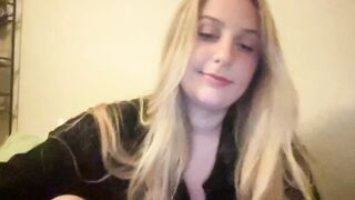 Amateurblonde Porn HD Videos [MyFreeCams] - blonde, Slim, C2c, Long legs, Skype shows